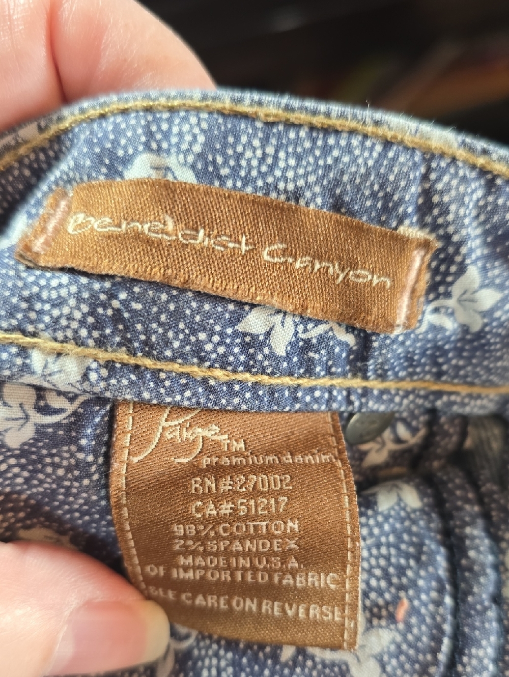 Paige Benedict Canyon Premium Cropped Low-Rise Jeans Embroidered Size 27 - Picture 11 of 12